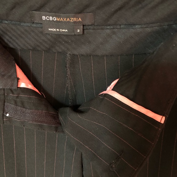 BCBG pinstriped pants in size 2 - Picture 5 of 5